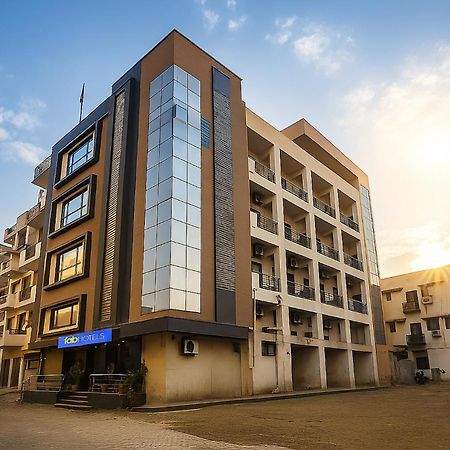 Fabhotel The Diamond Ghaziabad Ngoại thất bức ảnh