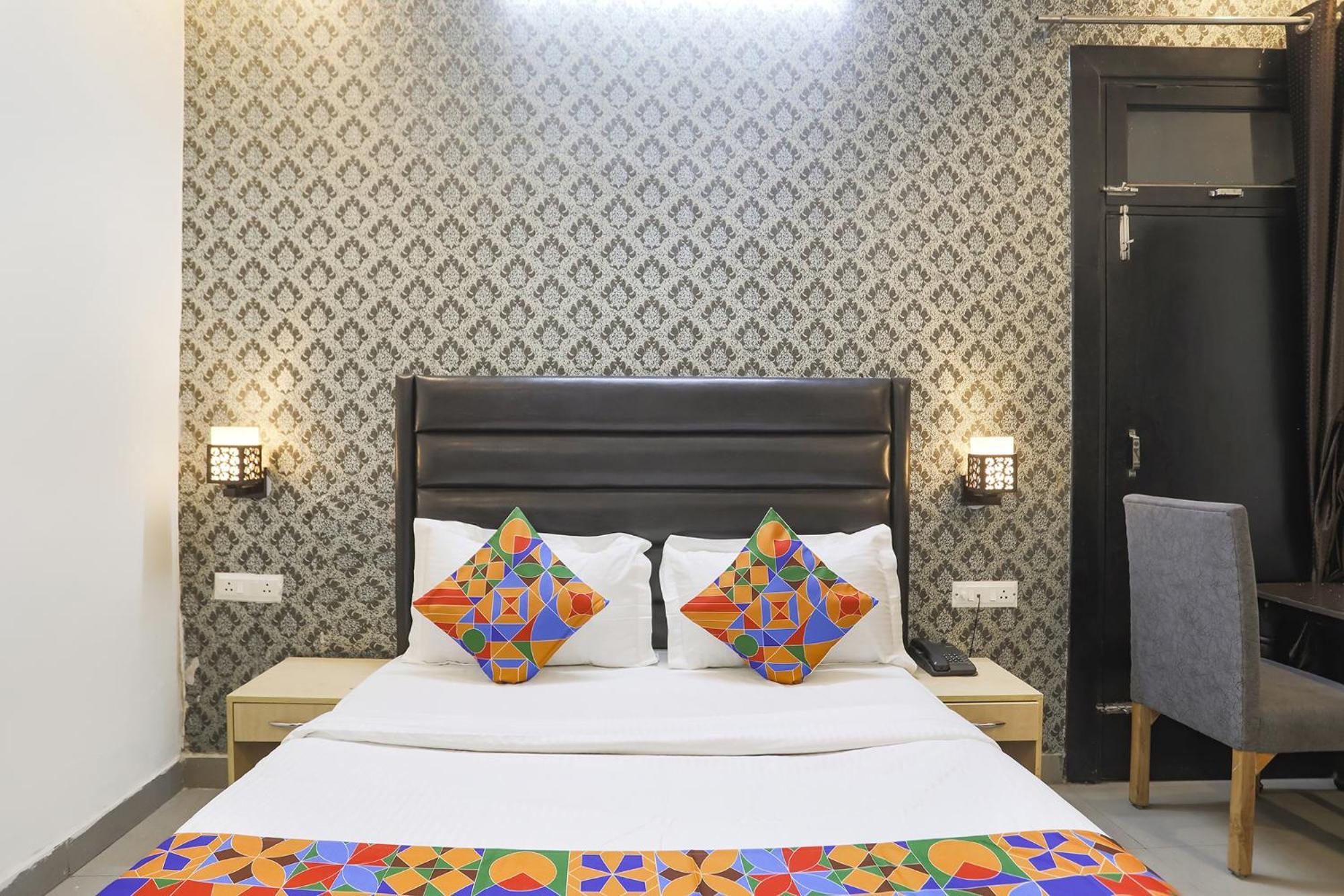 Fabhotel The Diamond Ghaziabad Ngoại thất bức ảnh